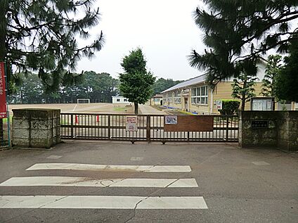 絹西小学校 2500ｍ