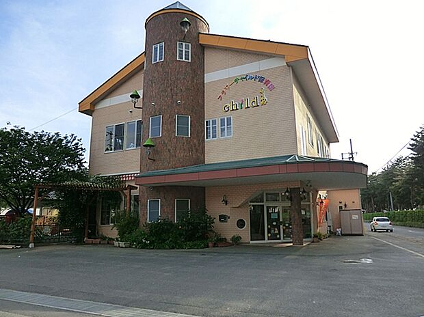 フラワーチャイルド保育園（約500m）