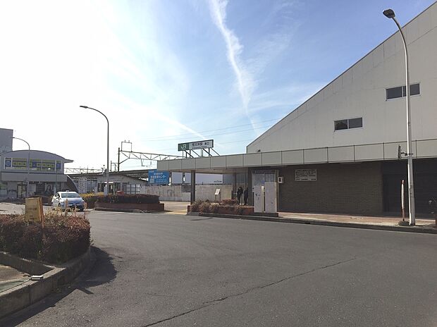 JR荒川沖駅（約815m）