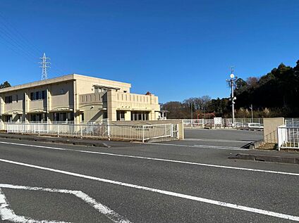 つくば国際松並保育園 320ｍ