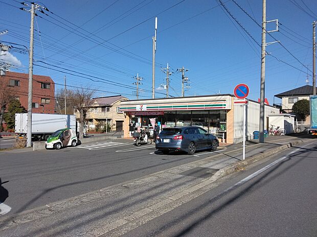 セブンイレブン(約296m)