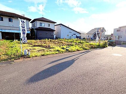 現地写真（前面道路含む）