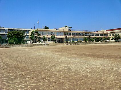 第一中学校 1990ｍ