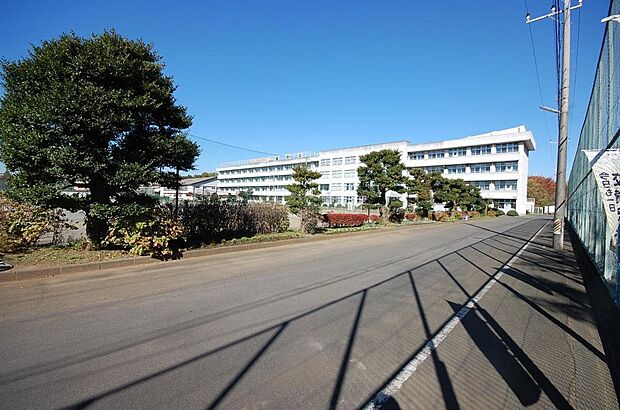 東町中学校（約680m）