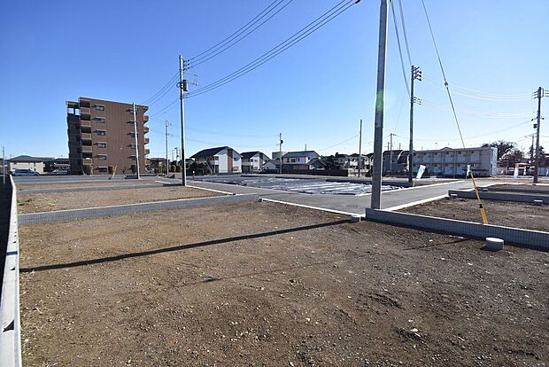 【外観】13～14区画／現地