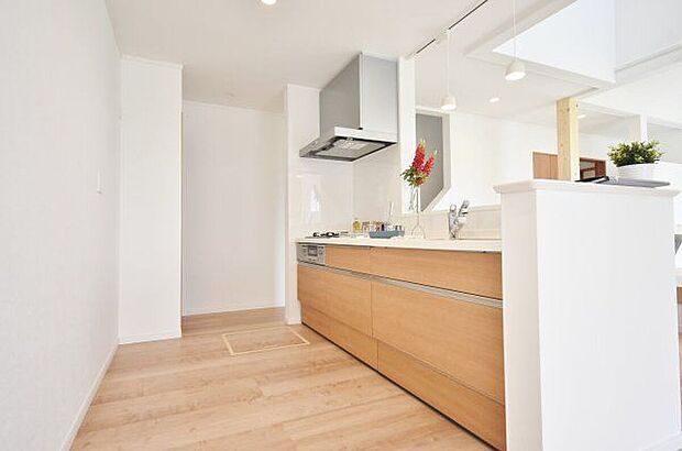 【同仕様画像 (その他内観)】【建築例】建物は狭山不動産SAN+(サンプラス)高性能ZEH住宅(太陽光設置プラン案)の本体面積28.5~30坪迄目安、1800万円(税込)で建築可能。長期優良住宅認定、耐震等級3の家。