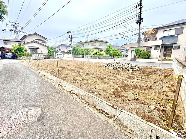 【外観】現地外観/平屋も二世帯住宅も、こだわりの家が建てられます
