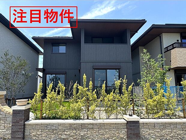 トヨタホーム注目商品【SINCE BiSS】を採用した最新の建売！南側に建物がなく、公園が目の前の好立地で陽当たりも抜群！ 