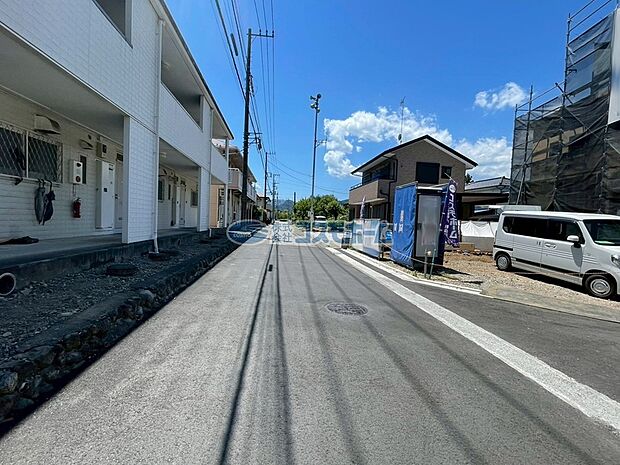 【【前面道路】】前面道路は車通りの少ない道路になっております!