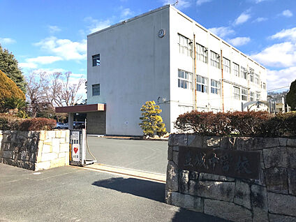 豊橋市立豊城中学校 現地から1190m～1200m。(徒歩15分。(最長))