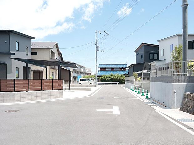 続々と建築中です！