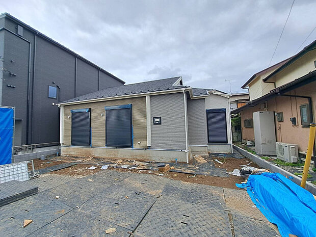 現在建築中の新築住宅です！これから素敵な住まいが完成するのが楽しみですね☆　