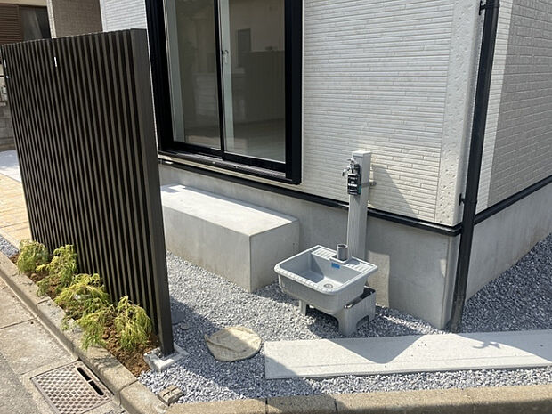 【水栓】洗車やガーデニングに活躍する外水栓♪　