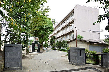 大石中学校 1035m