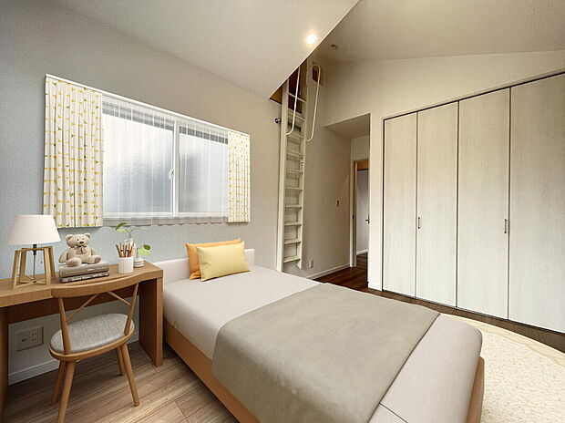 【【洋室(約6.5帖)・施工例】】ロフトスペース付きの洋室です。勾配天井を採用することで空間に奥行きが出て、室内をより広く感じられます。