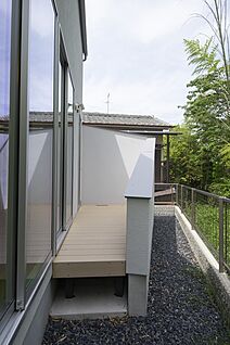 ウッドデッキ