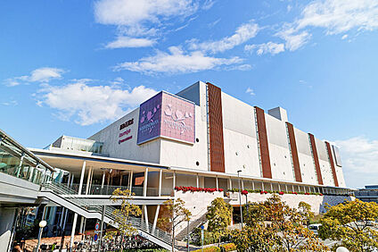 阪急西宮ガーデンズ 約1220m(徒歩16分)