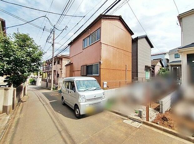 【現地外観写真】C号棟
気になった物件すぐにご見学対応させていただきます♪平日・お仕事帰りなど、いつでもご案内可能です♪周辺環境と併せて、実際に現地をご確認ください♪