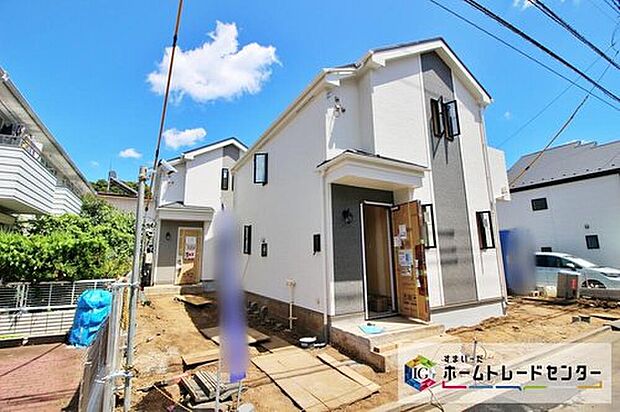 【現地外観写真】
住宅性能評価で耐震等級3(最高等級)を取得!お客様を守る大切な住宅だからこそ、第三者の検査を受けて安心して住んでいただける住宅をご案内させて頂きます。