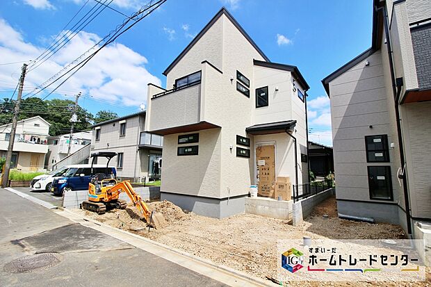 【【現地外観写真】】気になった物件すぐにご見学対応させていただきます♪平日・お仕事帰りなど、いつでもご案内可能です♪周辺環境と併せて、実際に現地をご確認ください♪