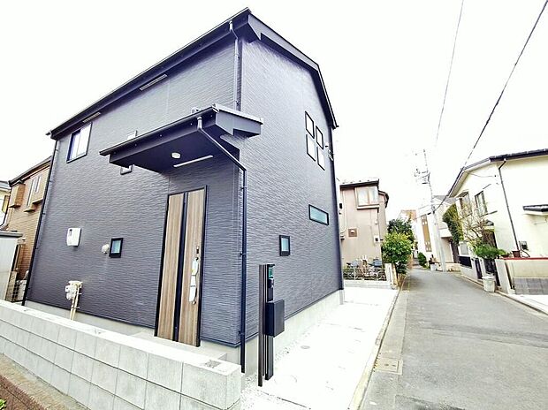 【【前面道路含む現地写真】】スーパー・コンビニが徒歩１０分圏内にあ急なお買物にも便利◎小学校徒歩8分でお子様の通学も安心です！