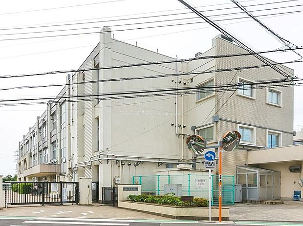 調布市立北ノ台小学校（約1,200m）