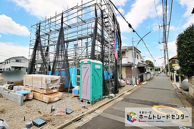 【【現地外観写真】】ＪＲ中央線「三鷹」駅までバスで18分「医師会館」停歩4分♪閑静な住宅街は落ち着いた新生活を送るのにぴったりです♪