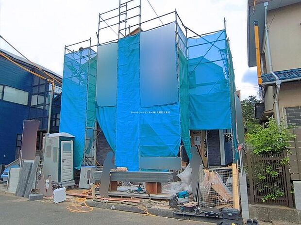 【現地外観写真】京王線「仙川」駅まで徒歩18分♪この街で・この家で暮らしたいと思わせる理由を是非現地でお確かめ下さい。
