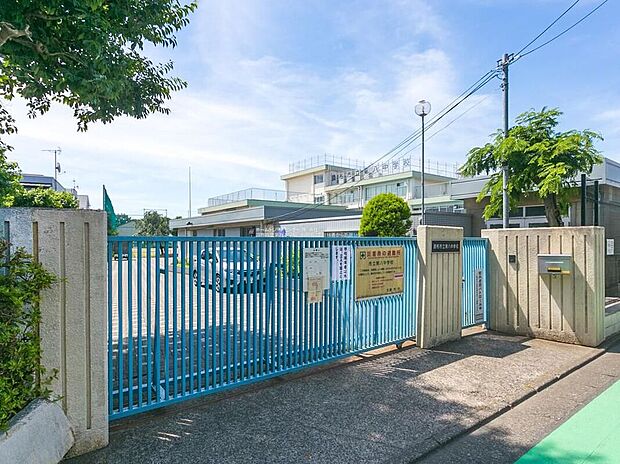 調布市立第八中学校（約450m）