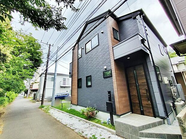 【前面道路含む現地写真】気になった物件すぐにご見学対応させていただきます♪平日・お仕事帰りなど、いつでもご案内可能です♪周辺環境と併せて、実際に現地をご確認ください♪