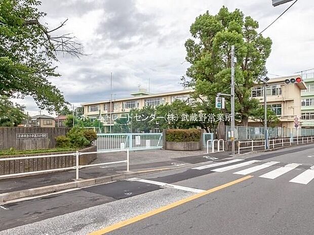小平市立小平第二小学校（約25m）