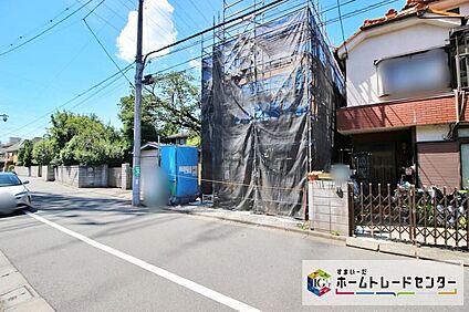 【前面道路含む現地写真】