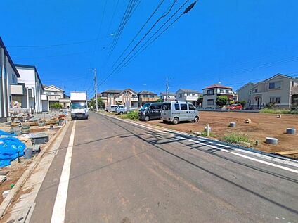 前面道路含む現地写真