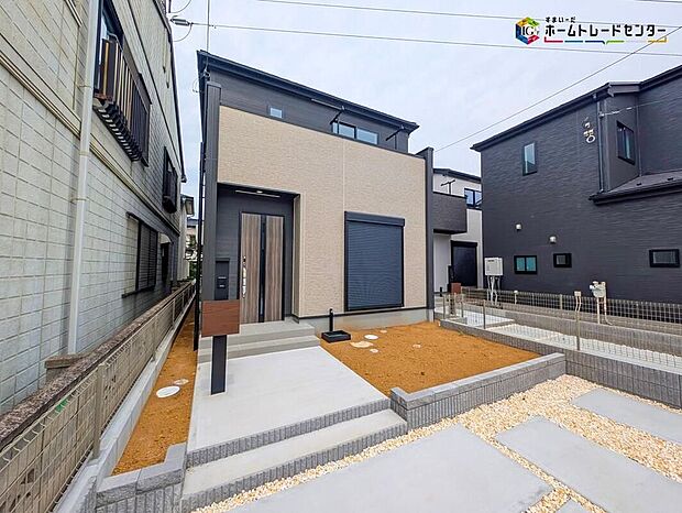 嬉しい仕様・設備がたくさん!浴室乾燥機、水廻り集中設計、全洋室、リビングイン階段、WIC、パントリー、ランドリールーム、南面バルコニー、南庭、駐車2台可能等!