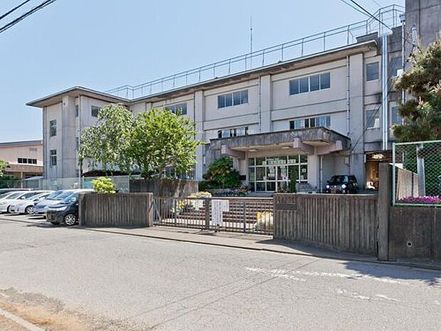 柏市立松葉第二小学校（約750m）