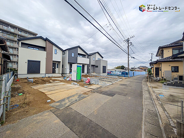 【前面道路含む現地写真】2025年11月完成!
平日・お仕事帰りなど、いつでもご案内致します!
ご案内ご希望の際はお気軽にご連絡下さい♪