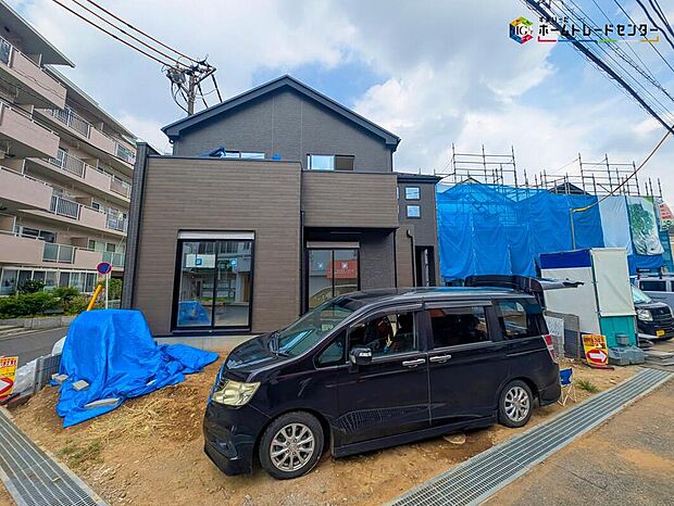 【現地外観写真】【安心の住宅性能評価取得物件!】
住宅性能表示制度で耐震性などにおいて最高等級を取得♪地震に強い家!