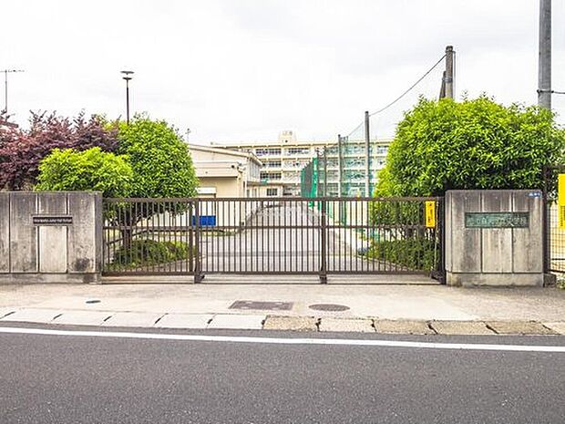 柏市立光ケ丘中学校（約1,500m）