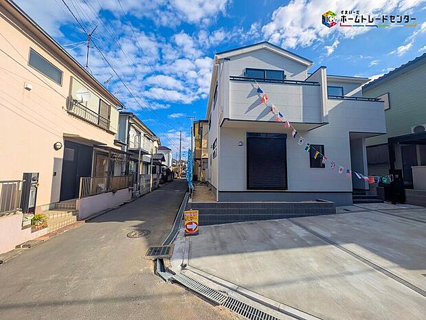 【前面道路含む現地写真】建物完成しましたので、ご予約で内見可能です！
平日・お仕事帰りなど、いつでもご案内致します！
お気軽にお問い合わせ下さい♪