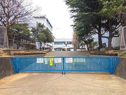 柏市立大津ヶ丘中学校 1050ｍ(徒歩14分)