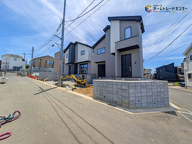 【前面道路含む現地写真】2026年6月完成！
平日・お仕事帰りなど、いつでもご案内致します！
ご案内ご希望の際はお気軽にご連絡下さい♪
