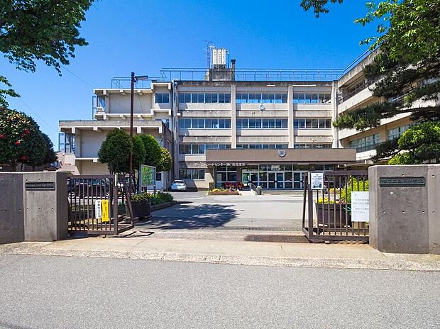 柏市立西原中学校（約1,700m）