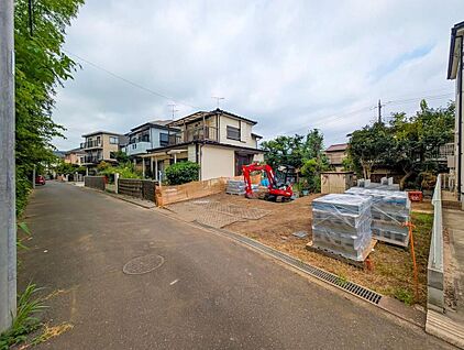 前面道路含む現地写真