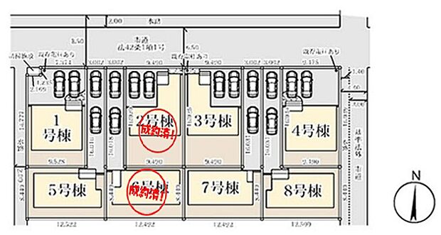 閑静な住宅地☆カースペースは2台分ご用意。空いたスペースは駐輪場としてもお使いいただけます◎