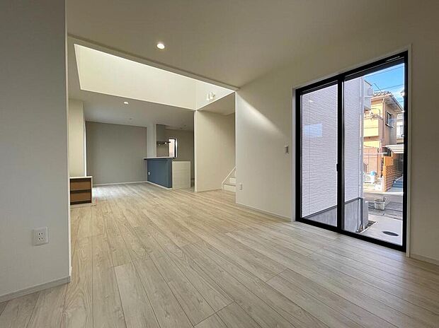 ◆LDKはご家族みんなが揃う大切な空間です♪テーブルやソファ、カーテン選び、レイアウトを考えるのも楽しいですね♪笑顔溢れる楽しい暮らしをイメージしながらご見学ください♪