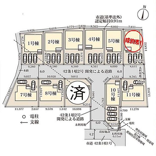 閑静な住宅地☆駐車スペースは２～3台分♪