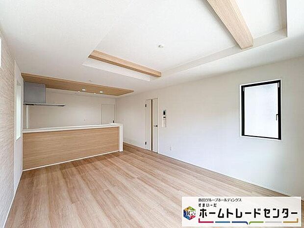 ◆LDKはご家族みんなが揃う大切な空間です♪テーブルやソファ、カーテン選び、レイアウトを考えるのも楽しいですね♪笑顔溢れる楽しい暮らしをイメージしながらご見学ください♪