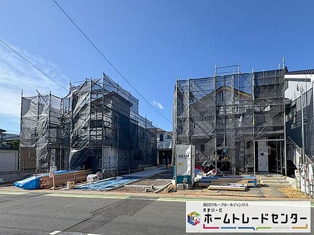 ◆21帖のゆとり溢れるLDKは三面採光と吹き抜けがとなっており開放感いっぱいです♪広々した洗面室、大型収納なども魅力的。休日にご家族揃ってご見学はいかがでしょうか♪まずはお気軽にお問い合わせください♪
