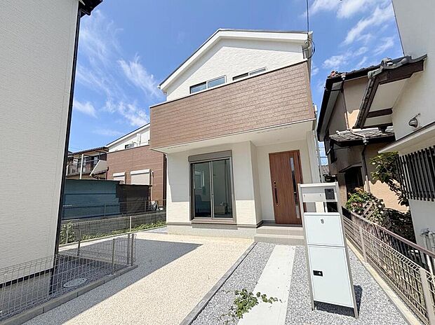 ご家族揃ってご見学はいかがでしょうか♪実際の現地を見てみると図面などではわからない、新たな発見もありますのでまずはお気軽にお問い合わせください♪※イメージ画像は実際とは異なる場合があります。
