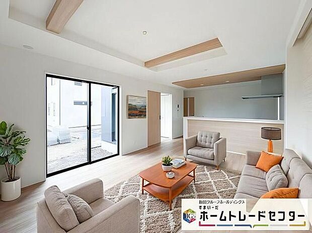 ◆LDKはご家族みんなが揃う大切な空間です♪テーブルやソファ、カーテン選び、レイアウトを考えるのも楽しいですね♪笑顔溢れる楽しい暮らしをイメージしながらご見学ください♪※本家具はCGとなります
